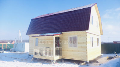 Фото 1. Дом «Маркел» 6х9 м (+ крыльцо 1,5х3 м) из бруса в Можайском районе Московской области.