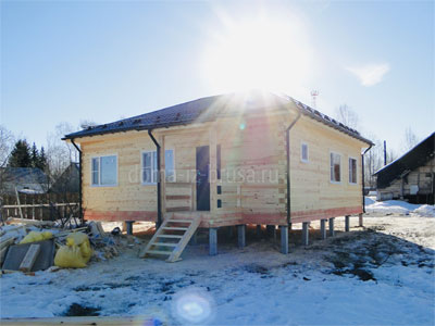 Фото 1. Дом 9х9 из сухого профилированного бруса в Старицком районе Тверской области.
