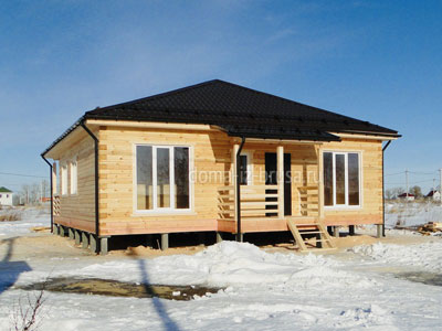 Фото 1. Дом 10х12,5 м из сухого профилированного бруса в Ломоносовском районе Ленинградской области.